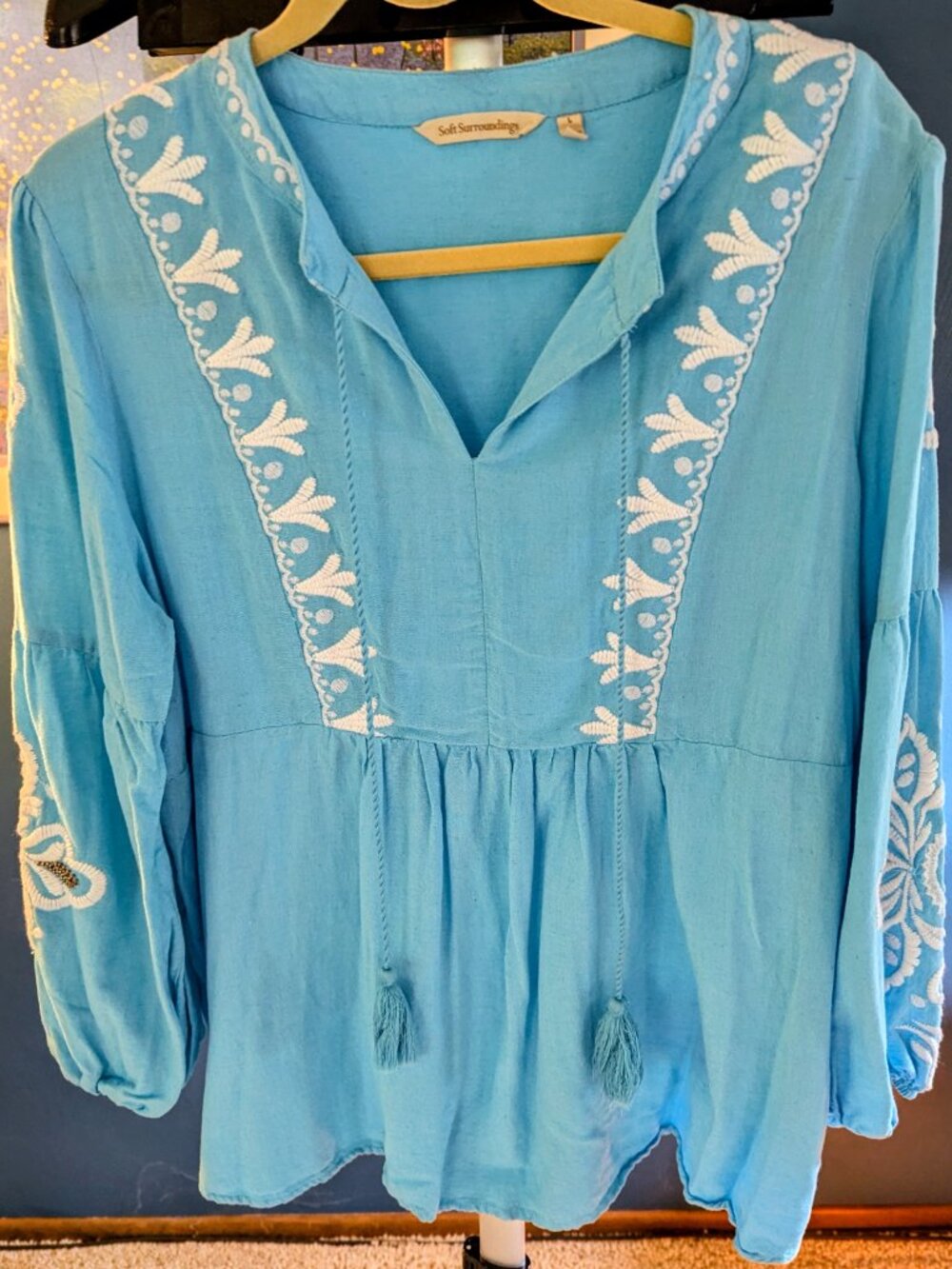 Soft Surroundings Embroidered Blue Tunic Sz Large Vibrant & Lots of Details!